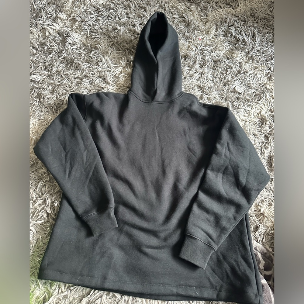 ESSENTIAL FEAR OF GOD RELAXED HOODIE 2022